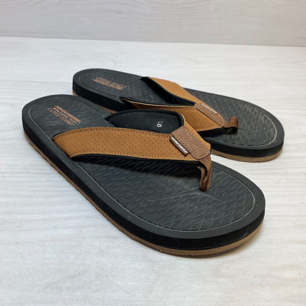 SKECHERS Mens SIZE 10 RELAXED FIT LUXE Foam Flip Flops Brown/Black SANDALS